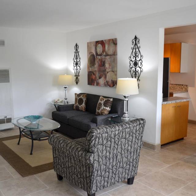 2 Bedroom Deluxe Suite